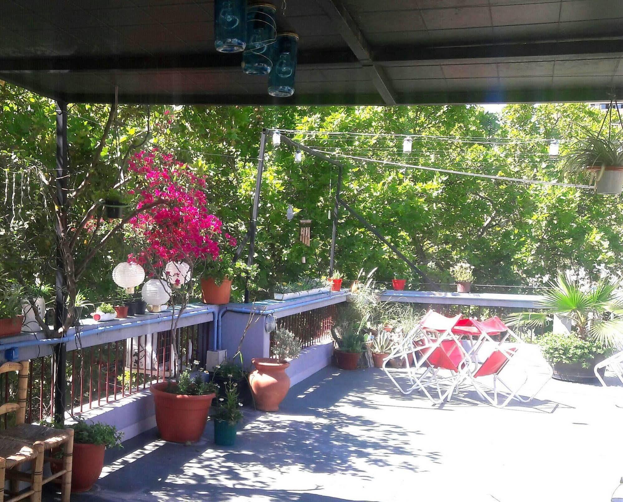 Hostal Confluencia Mendoza Bagian luar foto