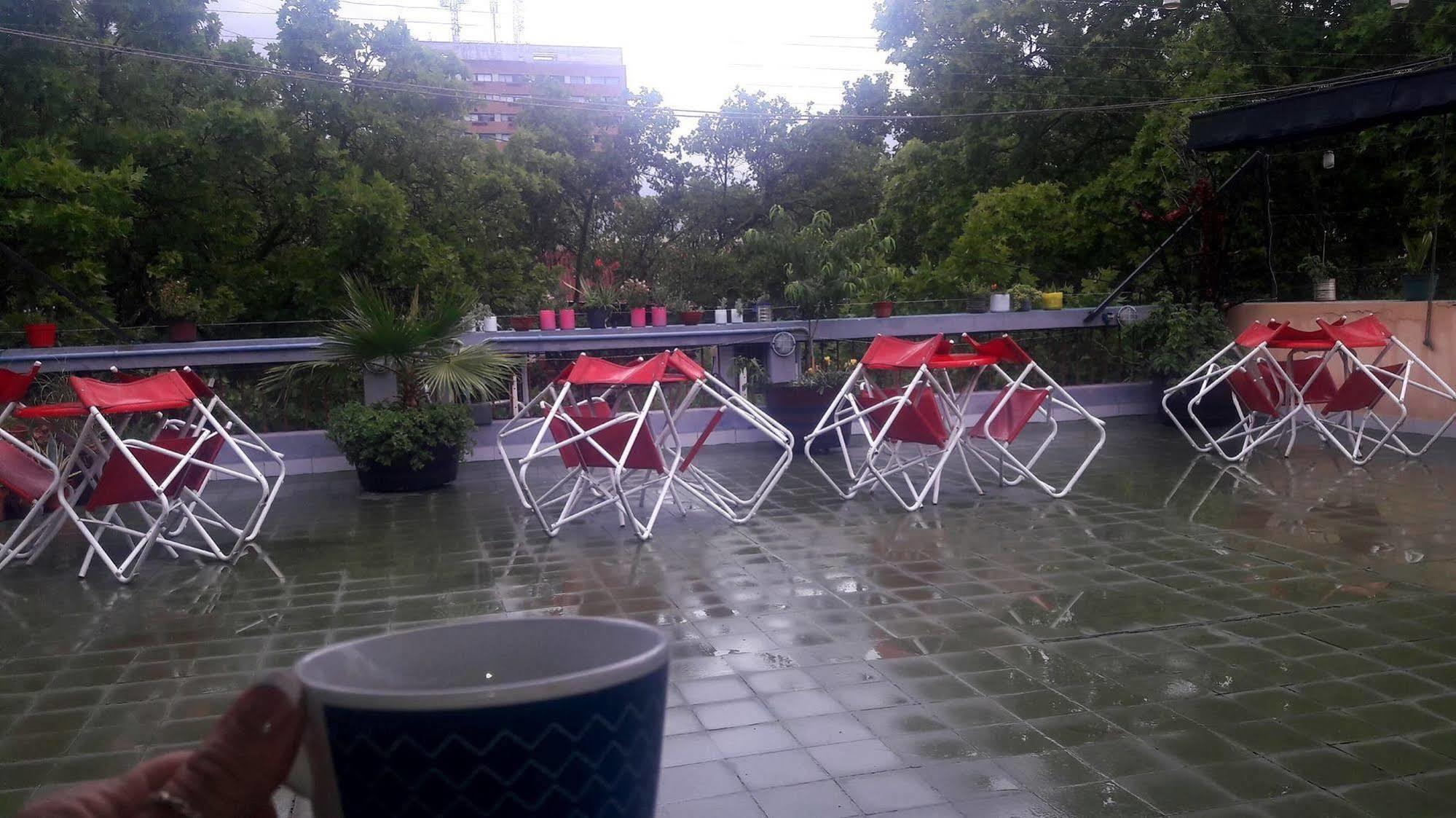 Hostal Confluencia Mendoza Bagian luar foto
