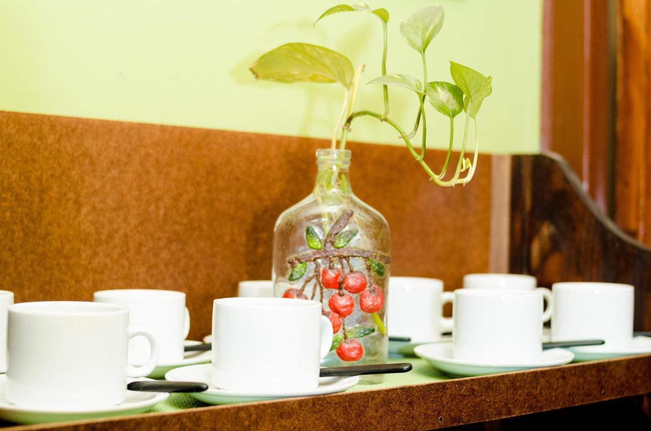 Hostal Confluencia Mendoza Bagian luar foto